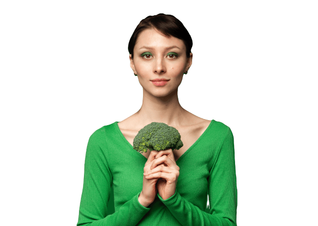 Woman with brokoli